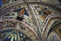 DSC01014_Siena_Baptistry_web.jpg (329710 bytes)
