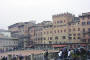 DSC01030_Siena_Campo_web.jpg (206822 bytes)