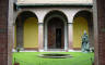 DSC01198_Rome_Near_San_Anselmo_web.jpg (222102 bytes)