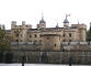 tower_of_london_from_the_west.jpg (125084 bytes)