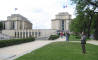 paris0705_150_trocadero_web.jpg (111394 bytes)